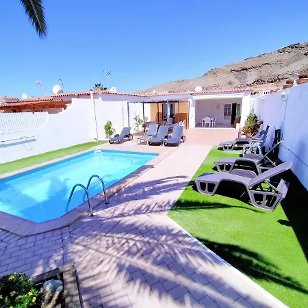 3 Bedrooms With Private Pool Enclosed Garden And Wifi At Villa